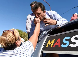 Massa tomó distancia de Macri, aunque dejó espacio para una interna