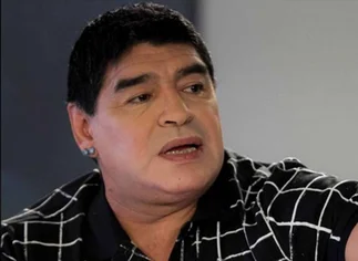 Diego Maradona: 'Julio Grondona nos entregó en la final del '90'