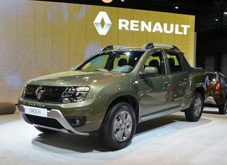 Se entregaron los Premios PIA a los mejores exponentes del Salón del Automóvil
