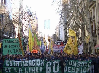 Choferes de la lí­nea 60 denuncian que están 'presos' en una terminal
