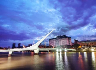 Por la inflación, Buenos Aires se mantiene como la ciudad más cara de América latina para ejecutivos expatriados