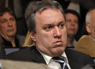 Peirano defendió creación de un banco de desarrollo y puso como ejemplo al BNDES de Brasil