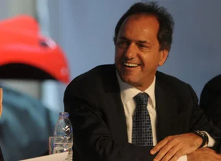 Scioli: 'Conmigo tienen garantizado un fin de año en paz y vacaciones felices '