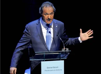 Daniel Scioli: 'Macri es el Ahora 15, un dólar a $ 15 y una remarcación brutal de precios'
