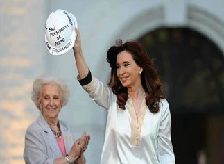 CFK: 'Ahora no nos meten más al Pato Donald, tenemos Paka Paka y Zamba'