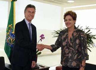 Desde el gobierno de Macri, aseguran el respeto por 'el proceso institucional en Brasil'
