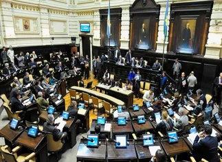 El Frente para la Victoria no dio quórum para tratar el Presupuesto 2016 en la Provincia