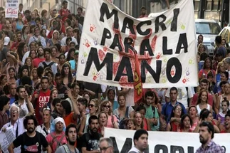 El Gobierno recortó otros 650 empleos en ví­speras del paro contra los despidos
