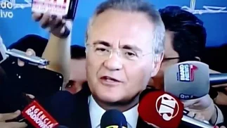 Al presidente del Senado de Brasil se le cayó un diente en cámara
