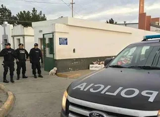 Allanan el cementerio de Rí­o Gallegos por el mausoleo de Néstor Kirchner