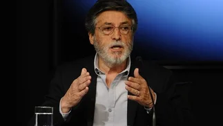 La presión tributaria frena la competitividad de la economí­a