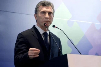 Macri se quejó de la temperatura en el CCK y pidió gastar más en promoción