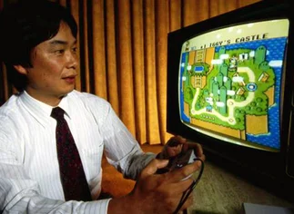 La firma Nintendo explota el mercado 'retro' con el relanzamiento de la videoconsola NES