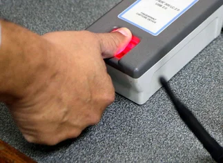 'Volver al futuro II': pagar compras sólo con el dedo en un dispositivo ya es una realidad