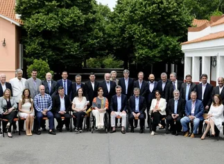 Coparticipación, impuestos y responsabilidad fiscal: antes de reunirse con Macri, los gobernadores cierran fila por fondos para provincias