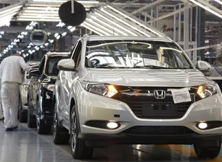 Vuelve la pulseada por los impuestos a los autos de alta gama