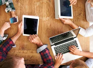 Creció la conexión a Internet desde dispositivos móviles por sobre los accesos fijos