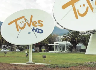 Telecom adquiere empresa de TV satelital en Paraguay por u$s8,8 millones