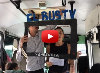 Bus TV: el noticiero 'sin autocensura' de los colectivos venezolanos