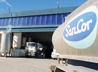 Sancor comenzó a retirar del mercado once lotes de yogur