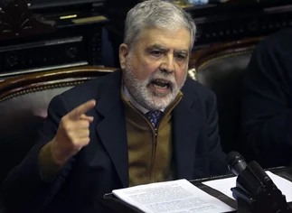 El fiscal Moldes confirmó el pedido de desafuero y detención de De Vido ante la Cámara Federal