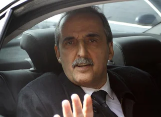 Moreno, enojado con Cristina: 'Tendrí­a que haber puesto las dos manos en el fuego por De Vido, Boudou y Milani'