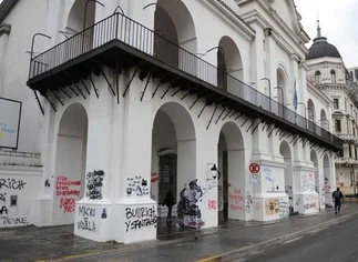 Habilitan registro para que vecinos ayuden a reparar la Ciudad tras la marcha