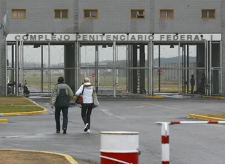 Pabellón K en Ezeiza: quiénes son los compañeros de celda de Julio De Vido