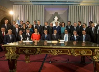 Uno por uno, quiénes son los parientes de ministros que deberán dejar sus cargos en el Gobierno
