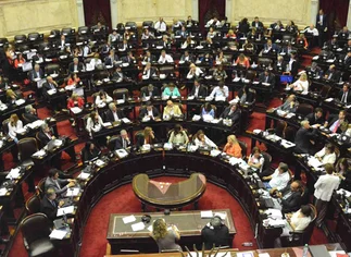 Crisis en el kirchnerismo por los diputados que facilitaron las reformas de Macri