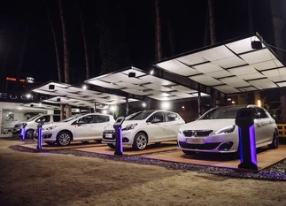 Peugeot inaugura el verano con el lanzamiento del 5008 en Cariló