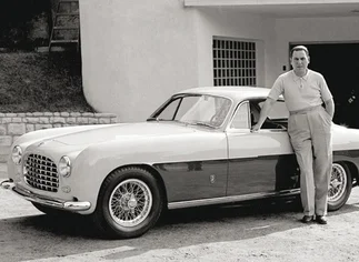 Devaluada: la Ferrari de Perón se vendió por la mitad de precio