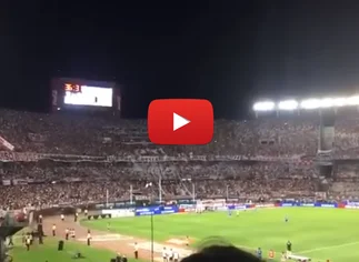 Video: Frigerio, incómodo por los insultos a Macri en la cancha de River