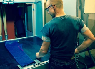 Levi's confeccionará sus jeans con láseres y reemplazará trabajadores por robots