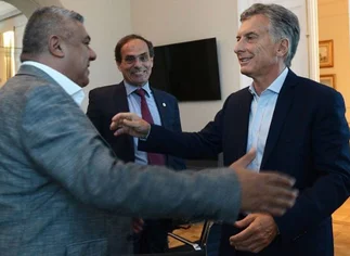 La AFA no suspenderá los partidos por los cantos en contra de Macri en las canchas