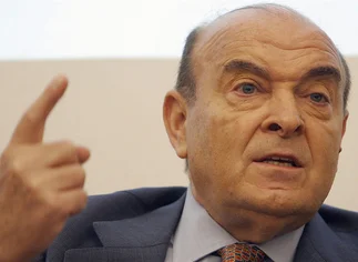 Domingo Cavallo fue internado en un sanatorio de Córdoba