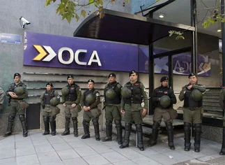 El Gobierno 'interviene' OCA: el plan oficial para sanear la empresa