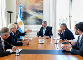 La reconciliación: dirigentes de la UIA se reunieron con Peña y Cabrera, pidieron revitalizar el mercado interno y limaron asperezas