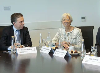 Nicolás Dujovne se reunirá recién mañana con Christine Lagarde para continuar las negociaciones