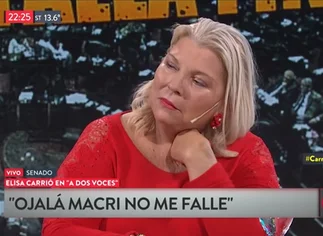 Carrió: 'Le pido a la gente que apoye a Macri, porque lo del PJ es un golpe'