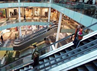 Pese a las liquidaciones, en julio hubo una fuerte baja en las ventas minoristas