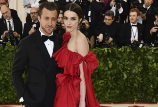 Los 'herederos' de Vogue se casan en una ceremonia í­ntima y glamorosa