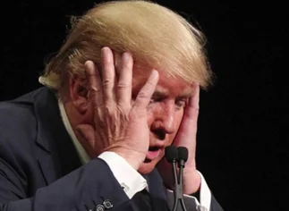 '¡Qué pregunta más estúpida!': Trump pierde la paciencia con otro periodista de CNN