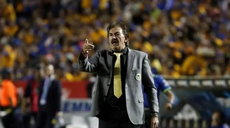 Ricardo La Volpe fue acusado de hostigamiento sexual pero un juez le otorgó el 'auto de libertad'