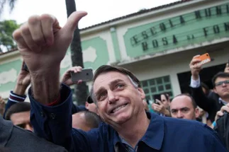 Bolsonaro elogió a Mauricio Macri y lo felicitó por 'haber sacado a la Dilma Kirchner'