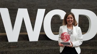 Rosario Altgelt recibió el 'Reconocimiento a la mujer destacada en el ámbito empresarial 2018' de WCD