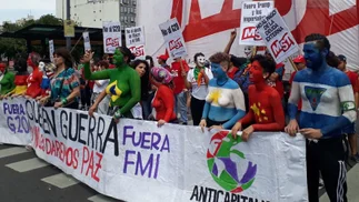 Marcha contra el G20: grupos de izquierda, pocos K, máxima seguridad y sin encapuchados