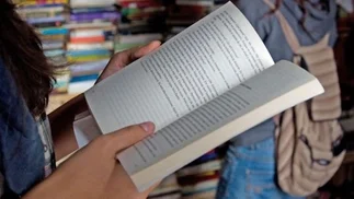 LIBROS, artículos de LIBRERÍA e insumos INFORMÁTICOS se entregarán por DELIVERY