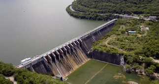 Represas de Santa Cruz: Electroingeniería redujo participación