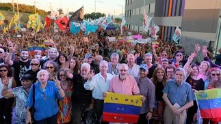 Artistas kirchneristas estuvieron en un acto a favor de Maduro
